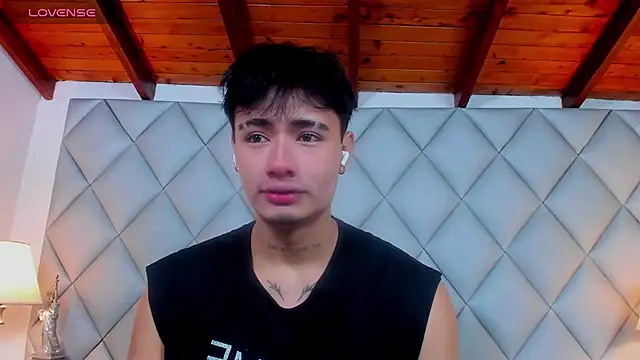 Clement Reyes online show from 12-03-25, 12:47