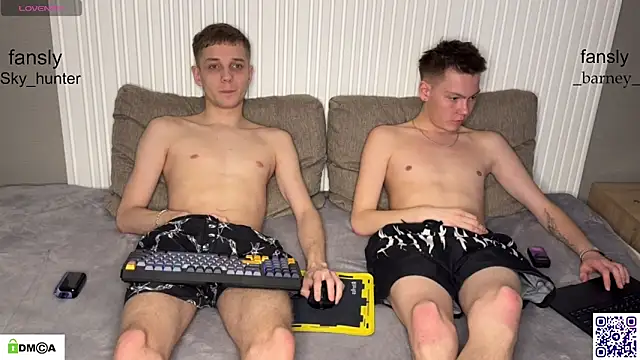 Snapshot of Eaton_ chatting on 11-11-25, 10:43 Eaton online show from 11-11-25, 10:43