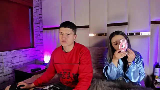 ANLLELOAndANGELA online show from 04-29-26, 04:55