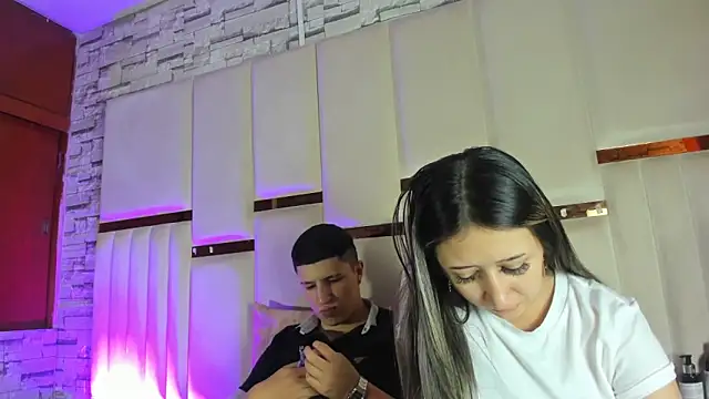 Snapshot of ANLLELOAndANGELA chatting on 05-18-26, 04:46 ANLLELOAndANGELA online show from 05-18-26, 04:46