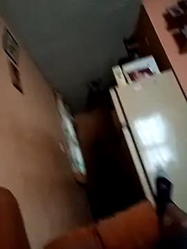 santisisi online show from 11-29-25, 10:07