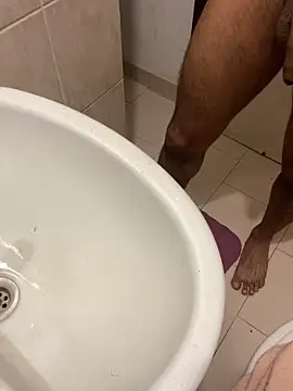 Snapshot of Fran-cisco1509 chatting on 09-26-25, 08:40 Fran-cisco1509 online show from 09-26-25, 08:40