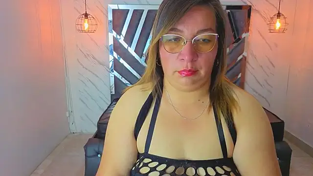 MaylinRosse  online show from 06-29-26, 06:19