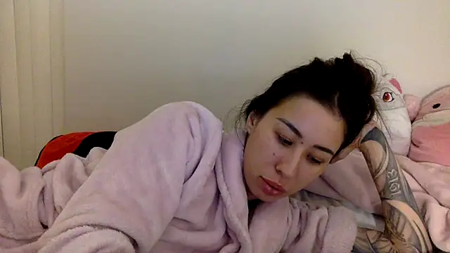 Snapshot of pinkybaby444 chatting on 09-20-25, 10:16 pinkybaby444 online show from 09-20-25, 10:16
