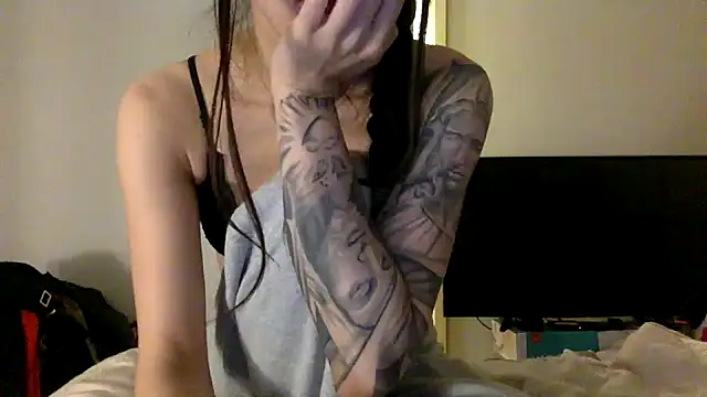 Snapshot of pinkybaby444 chatting on 10-20-25, 12:27 pinkybaby444 online show from 10-20-25, 12:27