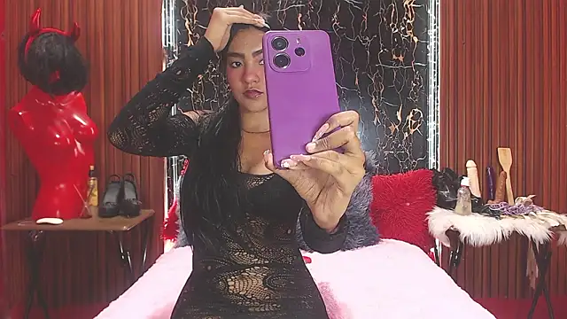 Snapshot of MadelinPaterson chatting on 03-04-26, 05:08 MadelinPaterson online show from 03-04-26, 05:08