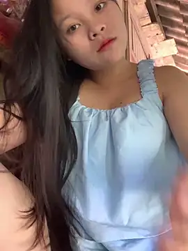 Snapshot of -Miraa- chatting on 09-20-25, 02:56 -Miraa- online show from 09-20-25, 02:56