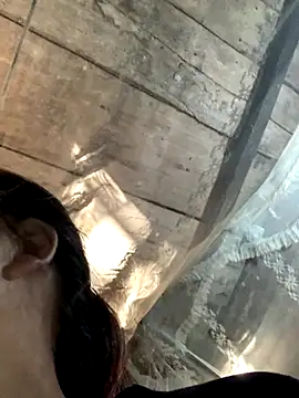 Snapshot of -Miraa- chatting on 09-23-25, 09:56 -Miraa- online show from 09-23-25, 09:56