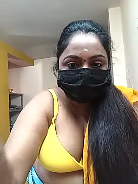 Snapshot of queendivya chatting on 02-23-26, 05:27 queendivya online show from 02-23-26, 05:27