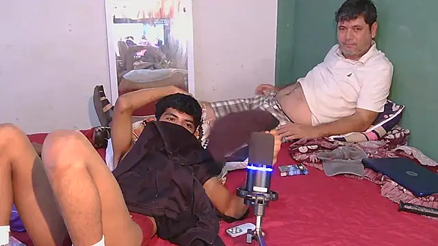 P4NT0J4 online show from 04-26-26, 08:01