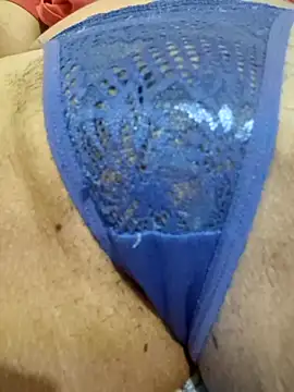 Snapshot of Atrevidallf1 chatting on 09-26-25, 11:42 Atrevidallf1 online show from 09-26-25, 11:42