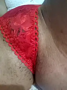 Snapshot of Atrevidallf1 chatting on 10-16-25, 02:12 Atrevidallf1 online show from 10-16-25, 02:12