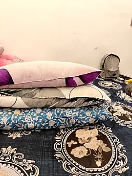 Snapshot of Sweets-jaanu chatting on 11-11-25, 07:30 Sweets-jaanu online show from 11-11-25, 07:30