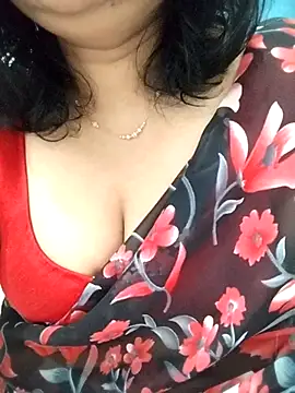 Snapshot of divya-jannu chatting on 11-24-25, 05:23 divya-jannu online show from 11-24-25, 05:23