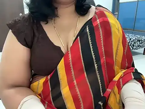 Snapshot of divya-jannu chatting on 12-04-25, 06:16 divya-jannu online show from 12-04-25, 06:16