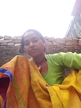 Snapshot of Hot_reshmaji chatting on 03-20-26, 04:28 Hot reshmaji online show from 03-20-26, 04:28