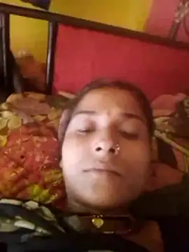 Snapshot of Hot_reshmaji chatting on 05-15-26, 11:06 Hot reshmaji online show from 05-15-26, 11:06