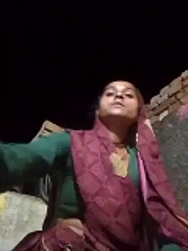 Snapshot of Hot_reshmaji chatting on 05-18-26, 03:18 Hot reshmaji online show from 05-18-26, 03:18