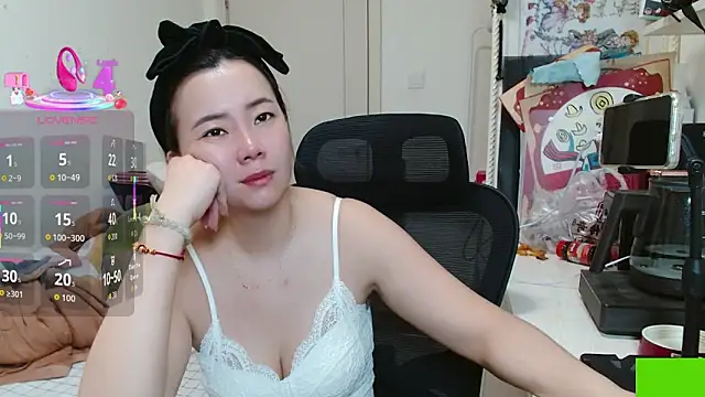 sallycui online show from 03-12-26, 12:44