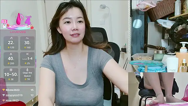 sallycui online show from 07-04-26, 01:28