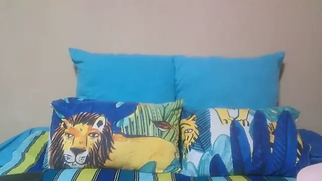 GAIGANTICBOOBS online show from 04-01-26, 03:51