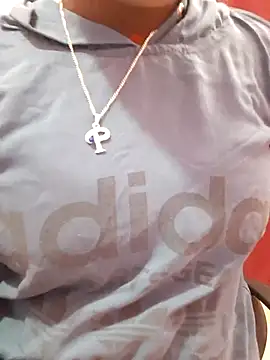 pari rani7 online show from 12-15-25, 04:06