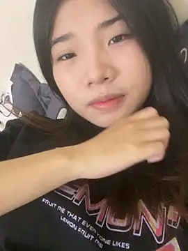 Snapshot of -Tania- chatting on 10-13-25, 07:52 -Tania- online show from 10-13-25, 07:52