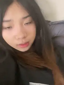 Snapshot of -Tania- chatting on 10-17-25, 08:17 -Tania- online show from 10-17-25, 08:17