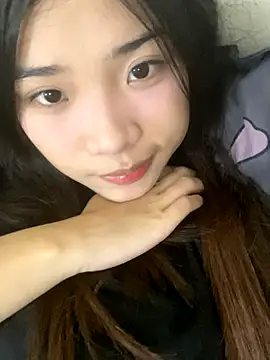 Snapshot of -Tania- chatting on 10-19-25, 01:23 -Tania- online show from 10-19-25, 01:23