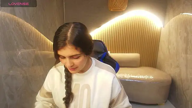 dany r  online show from 09-29-25, 01:05