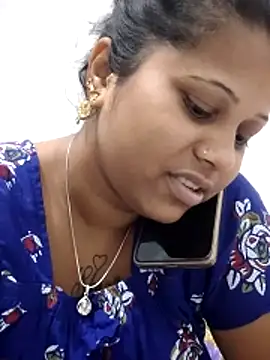 sweetqueen143 online show from 02-19-26, 04:36