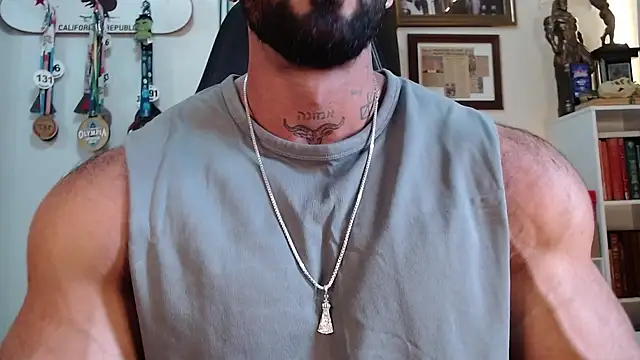 Snapshot of henryhadesflirt chatting on 03-05-26, 07:10 henryhadesflirt online show from 03-05-26, 07:10