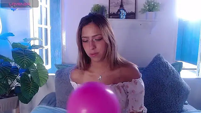 Jade  k online show from 12-03-25, 01:42