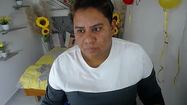 hotlesby valery online show from 09-29-25, 12:32