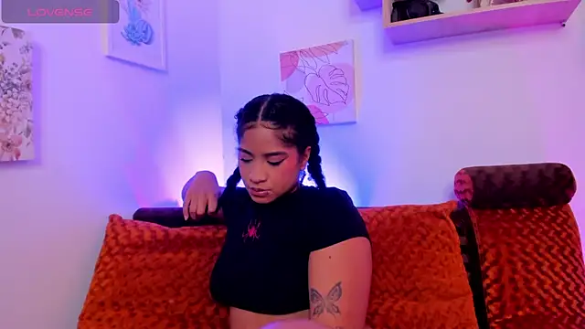 camilafoox7 online show from 02-25-26, 04:55
