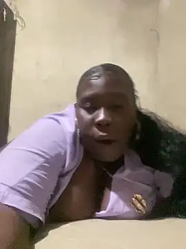 Snapshot of CarolinaGomez_ chatting on 11-27-25, 05:09 CarolinaGomez online show from 11-27-25, 05:09