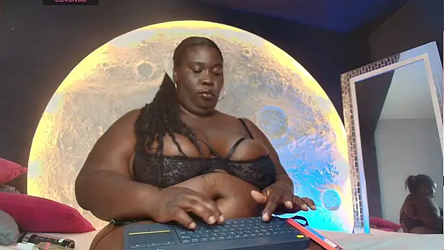 Snapshot of CarolinaGomez_ chatting on 01-07-26, 07:27 CarolinaGomez online show from 01-07-26, 07:27