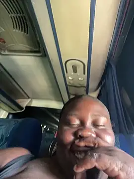 CarolinaGomez  online show from 04-20-26, 04:32