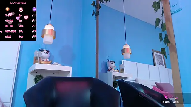 PenelopeBond online show from 10-10-25, 12:48