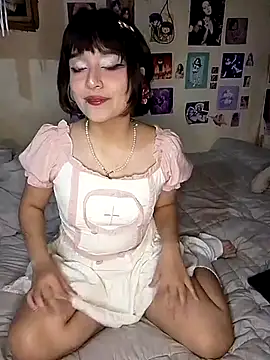 Snapshot of lucianasama chatting on 10-04-25, 03:15 lucianasama online show from 10-04-25, 03:15