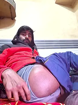 Snapshot of kkshan0923 chatting on 01-14-26, 02:44 kkshan0923 online show from 01-14-26, 02:44