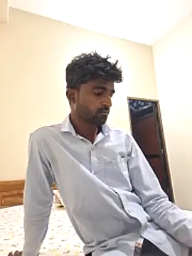 Snapshot of kkshan0923 chatting on 04-03-26, 08:34 kkshan0923 online show from 04-03-26, 08:34