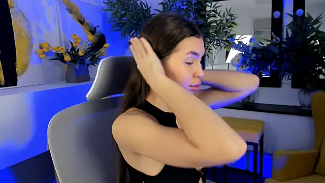 IndigoFae online show from 11-14-25, 04:44