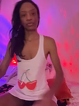 Snapshot of LoveDreaux chatting on 03-07-26, 12:51 LoveDreaux online show from 03-07-26, 12:51