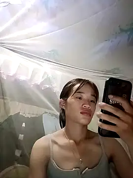 Snapshot of ChanKyn chatting on 09-21-25, 03:57 ChanKyn online show from 09-21-25, 03:57