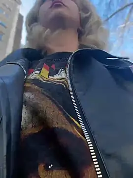 RonnieKiss online show from 04-29-26, 05:33