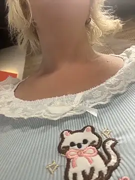 RonnieKiss online show from 06-10-26, 08:35