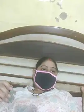 Snapshot of Cute-Charvii chatting on 11-18-25, 06:07 Cute-Charvii online show from 11-18-25, 06:07