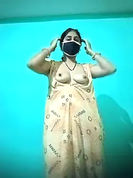 Snapshot of Cute-Charvii chatting on 02-15-26, 02:30 Cute-Charvii online show from 02-15-26, 02:30