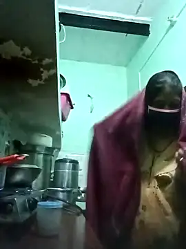 Snapshot of Cute-Charvii chatting on 02-16-26, 12:18 Cute-Charvii online show from 02-16-26, 12:18